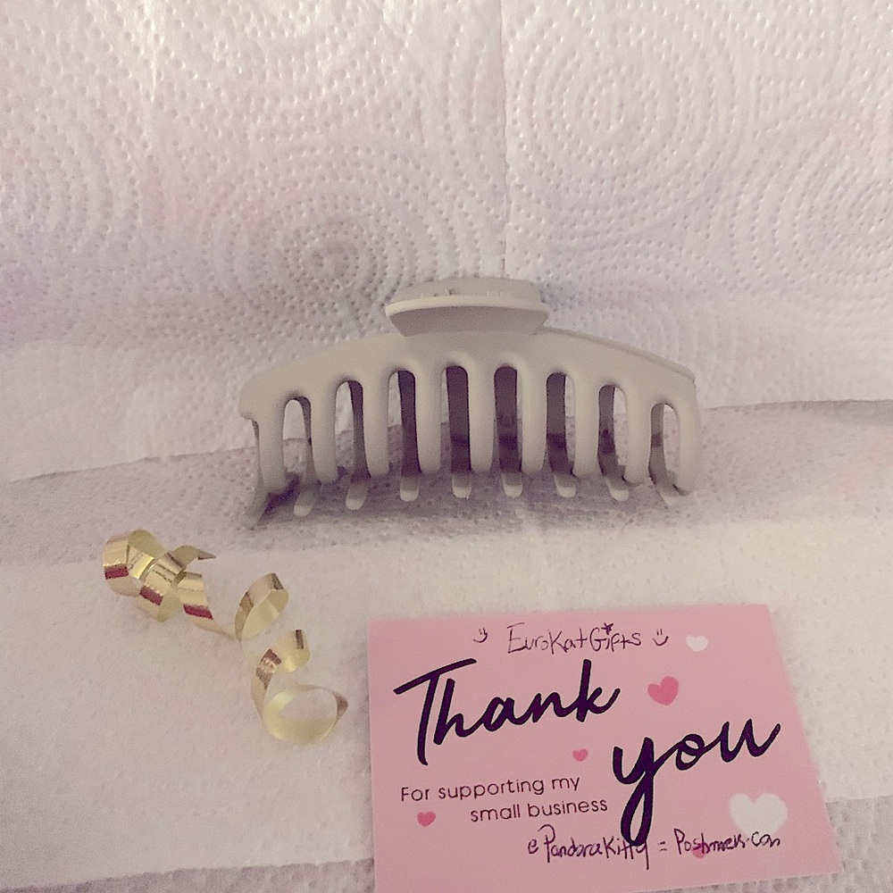 MUJU Matte *Taupe Tan Rectangle Large 4.5 inch Hair Claw Clip Firm Hold NEW NIP